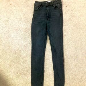 Hidden black skinny jeans